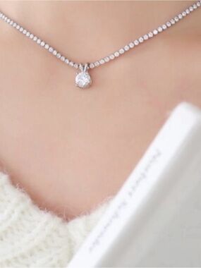 Elegant Silver Crystal Solitaire Pendant Necklace - White